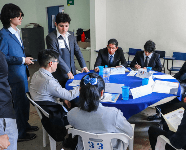 DB-BOLETIN-ABRIL-BUSCOMUN-01